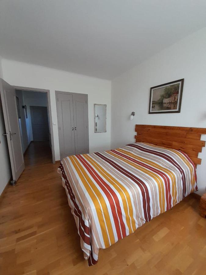 La Pause Sous Le Pin B&B Chambres D'Hotes Capestang Bagian luar foto