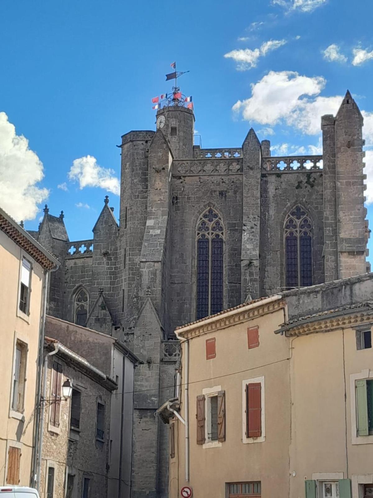 La Pause Sous Le Pin B&B Chambres D'Hotes Capestang Bagian luar foto