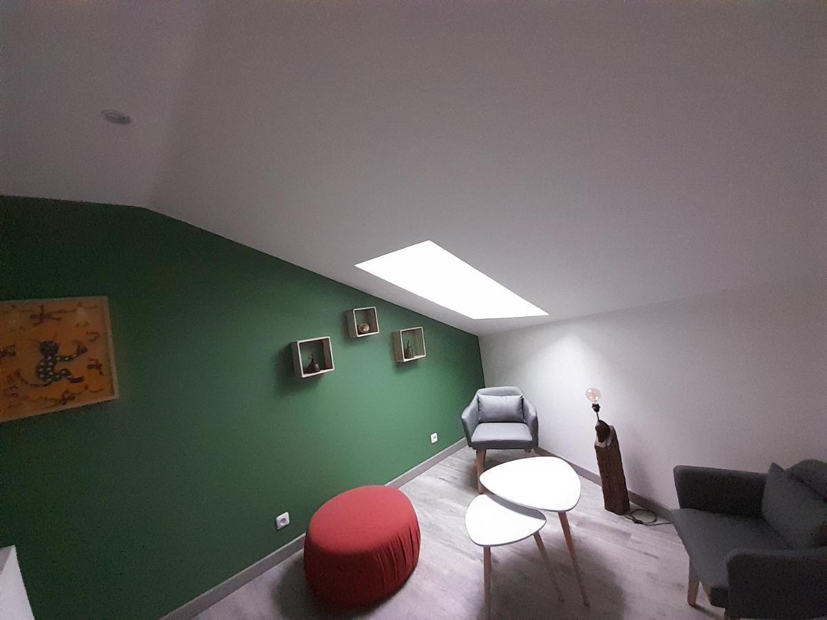 La Pause Sous Le Pin B&B Chambres D'Hotes Capestang Bagian luar foto
